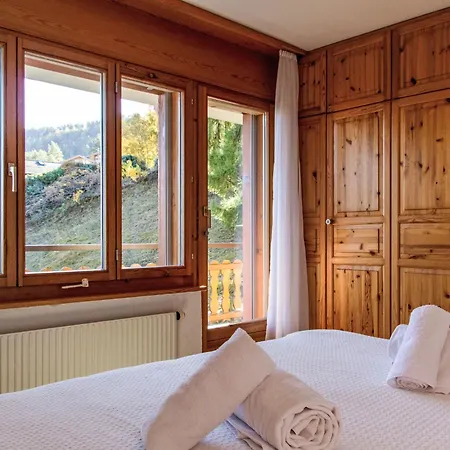 Ambassador I 7 By Interhome