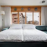 Ambassador I 7 By Interhome Daire *
