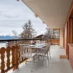 Ambassador I 7 By Interhome Daire